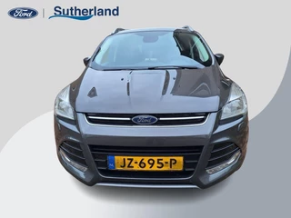 Ford Kuga 1.5 Ecoboost Titanium 150pk | Trekhaak | Achteruitrijcamera | Elektrische Achterklep | Stoelverwarming | 2.000kg Trekgewicht