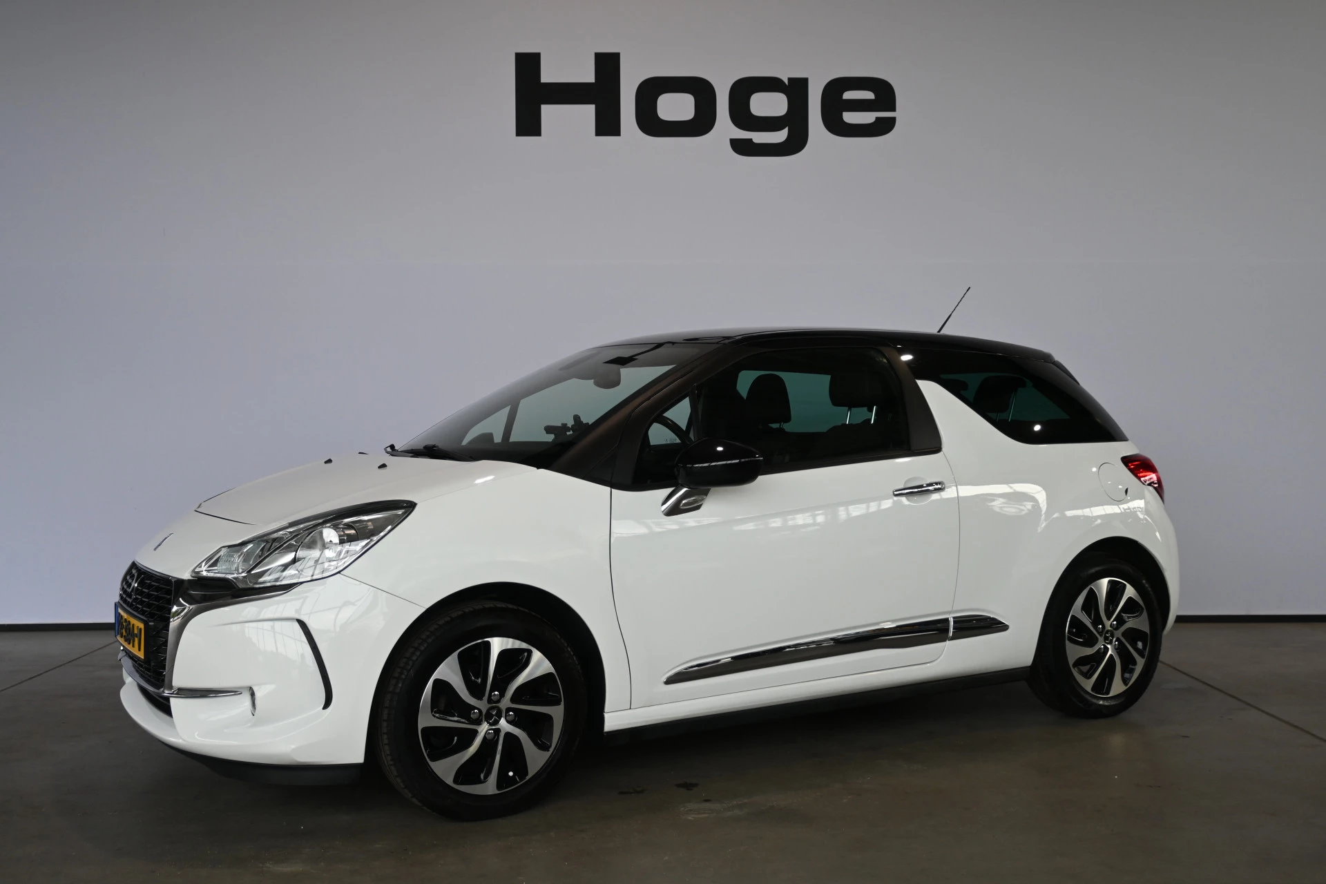 Hoofdafbeelding DS DS 3