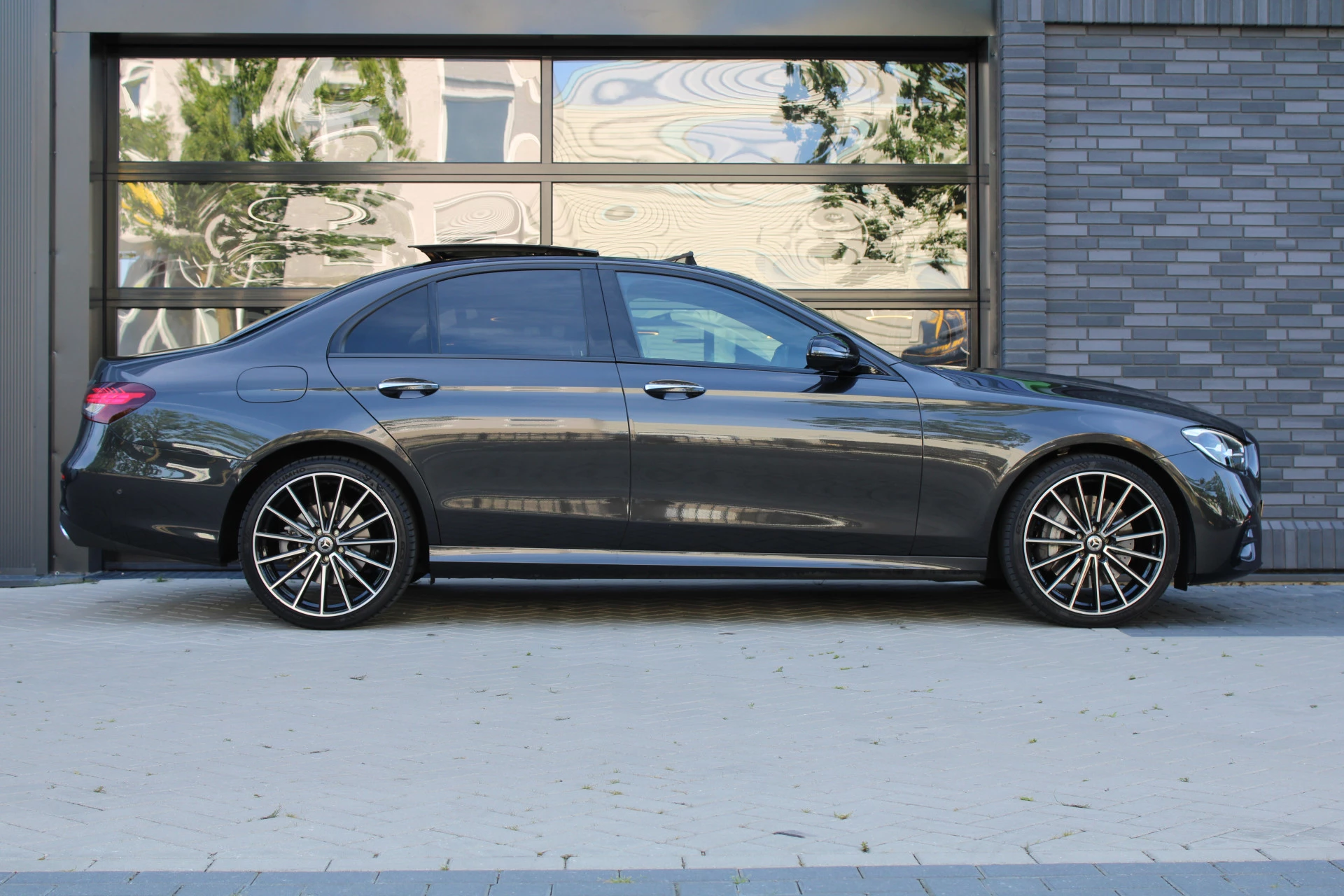 Hoofdafbeelding Mercedes-Benz E-Klasse