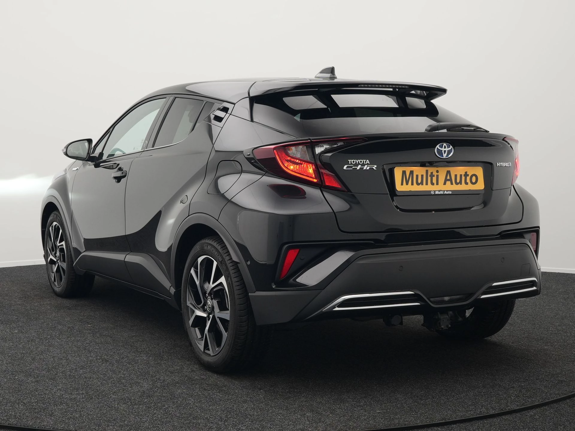 Hoofdafbeelding Toyota C-HR