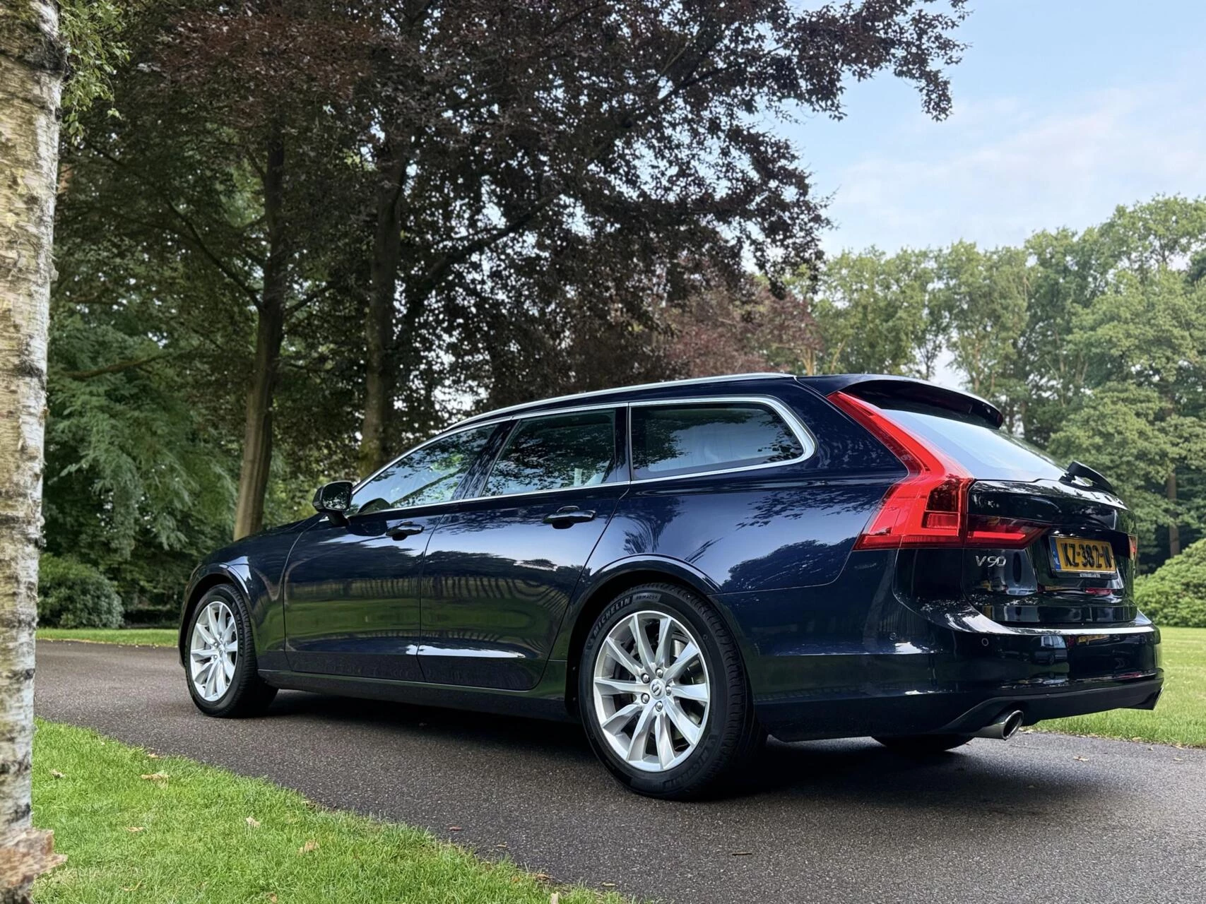 Hoofdafbeelding Volvo V90