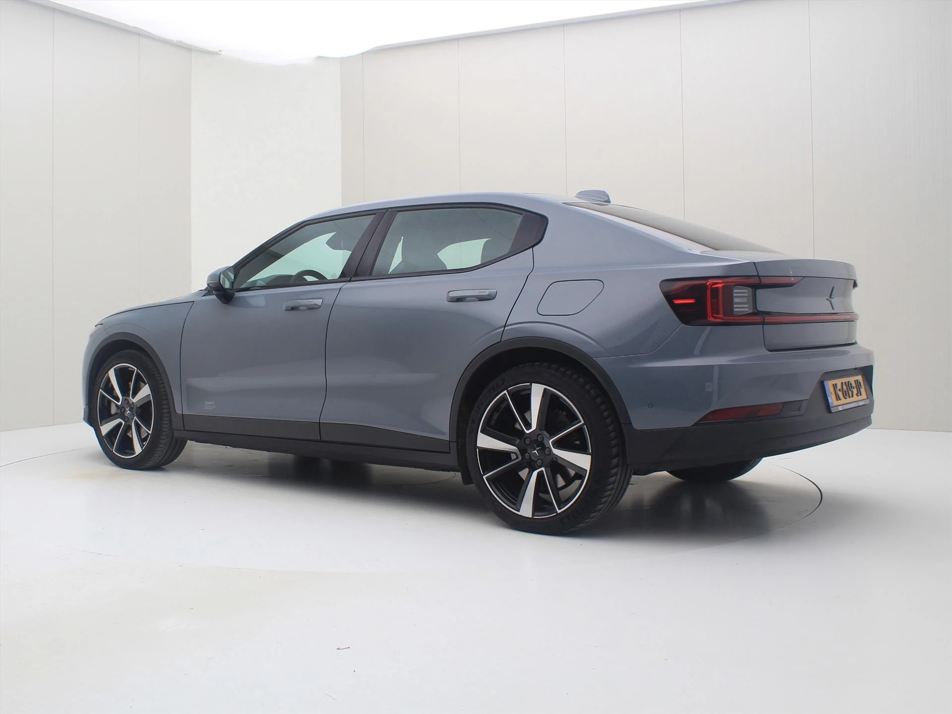 Hoofdafbeelding Polestar 2