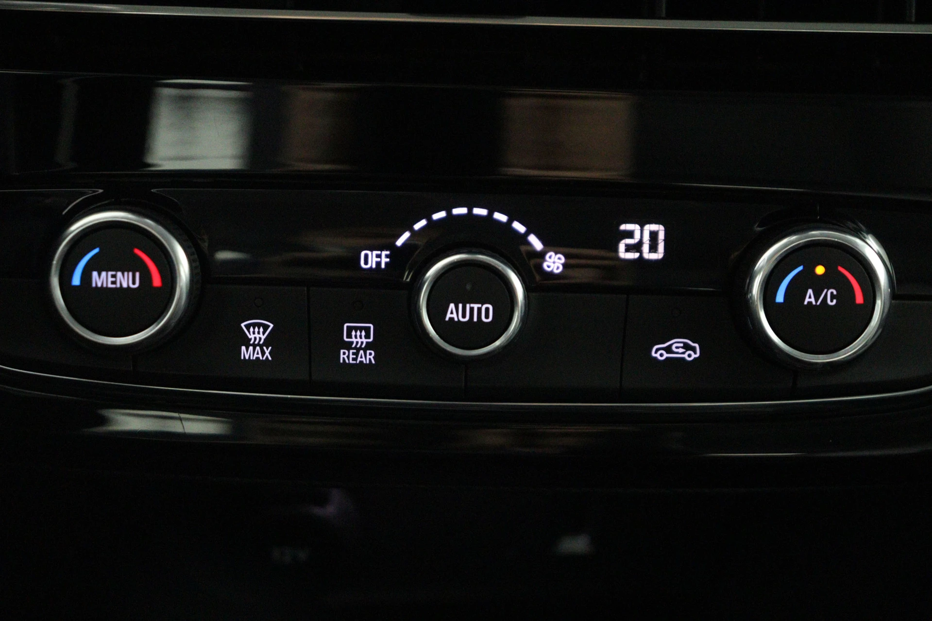 Hoofdafbeelding Opel Mokka