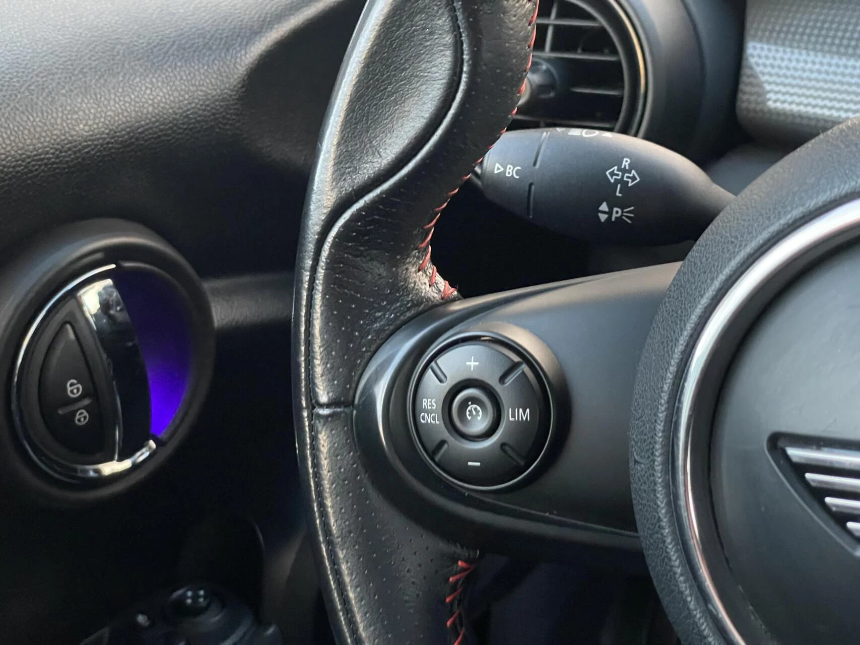 Hoofdafbeelding MINI Cooper Cabrio