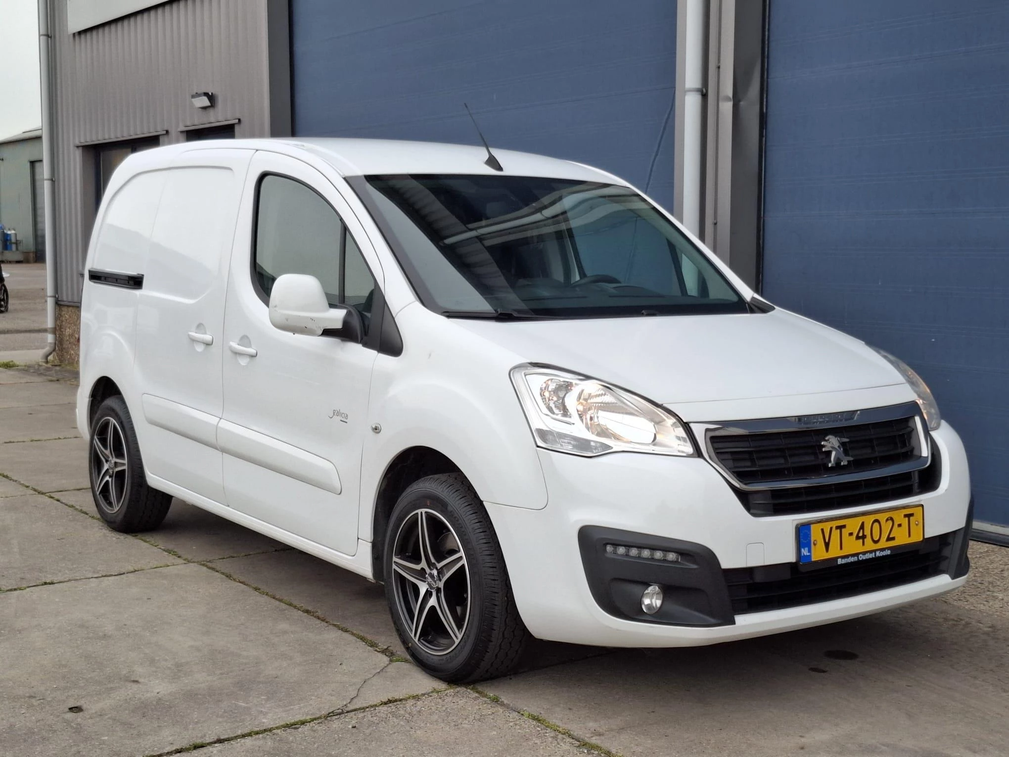 Hoofdafbeelding Peugeot Partner