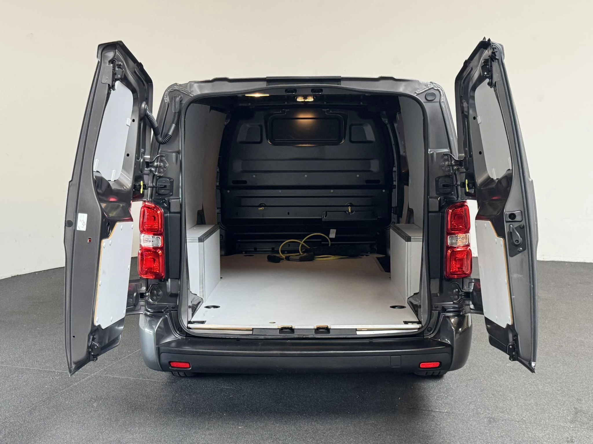 Hoofdafbeelding Opel Vivaro-e