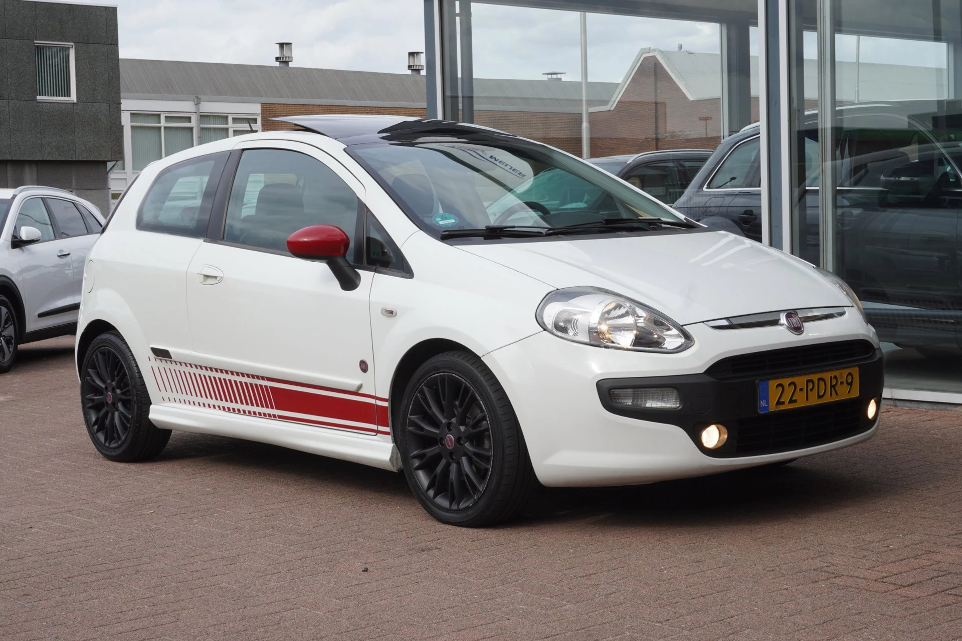 Hoofdafbeelding Fiat Punto