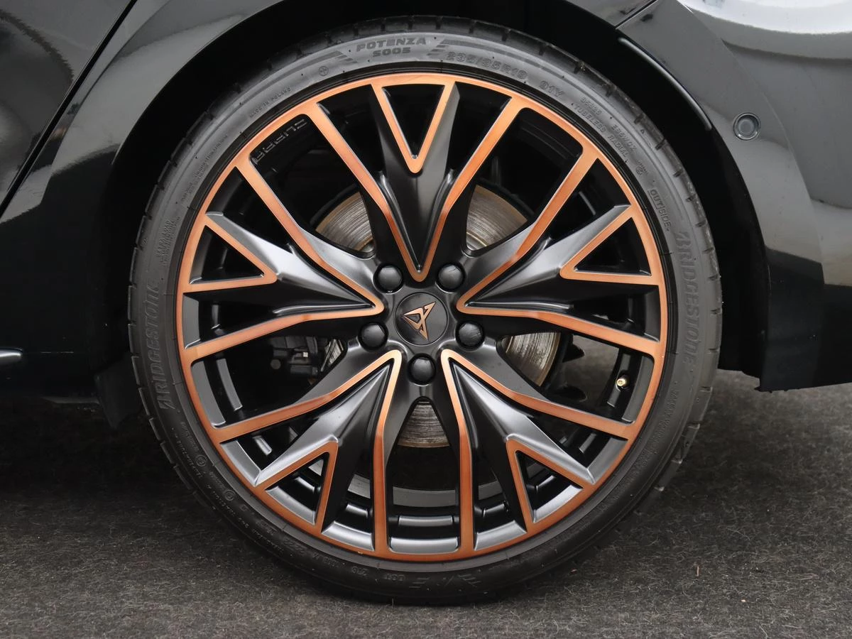 Hoofdafbeelding CUPRA Leon