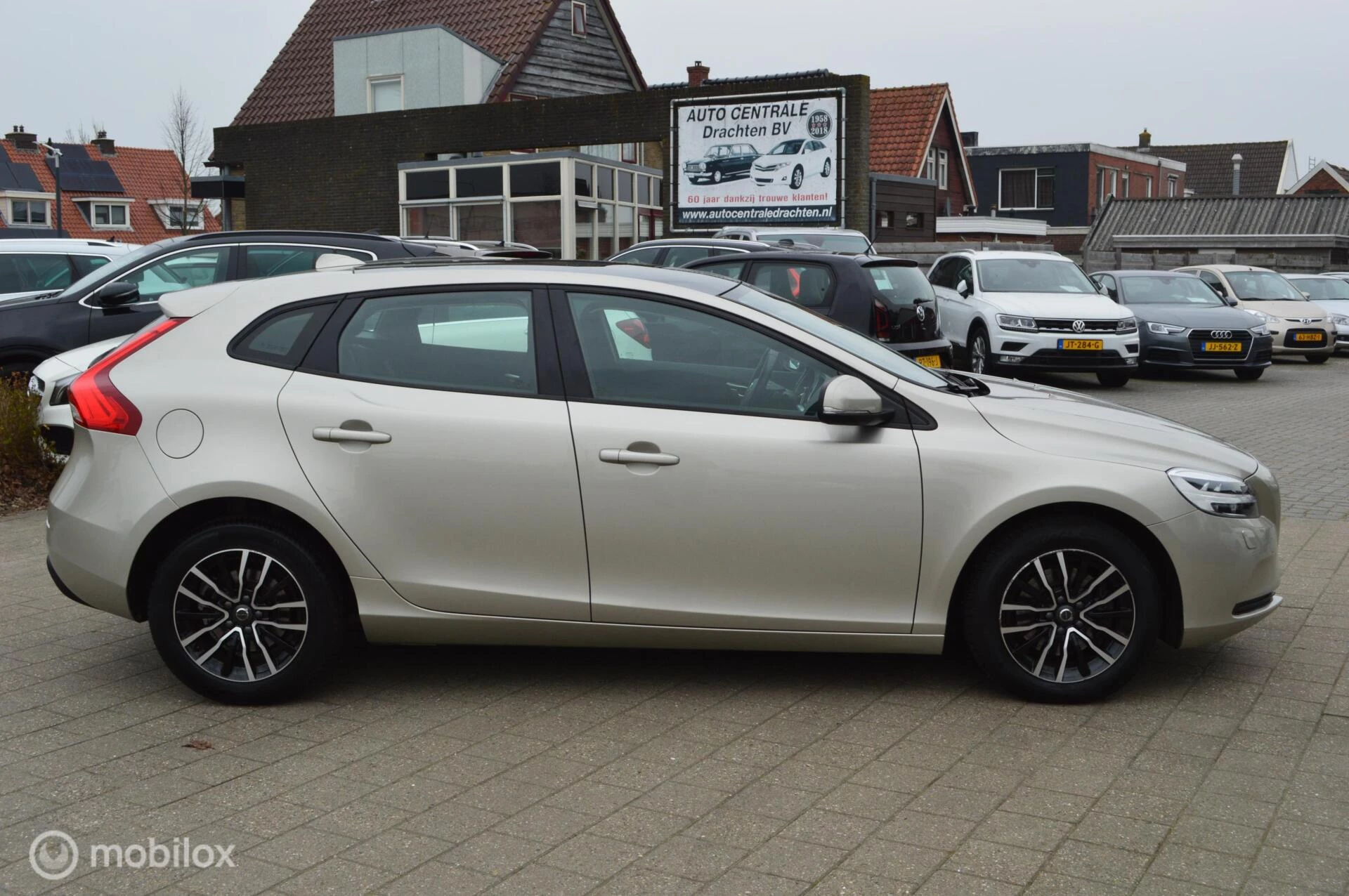 Hoofdafbeelding Volvo V40