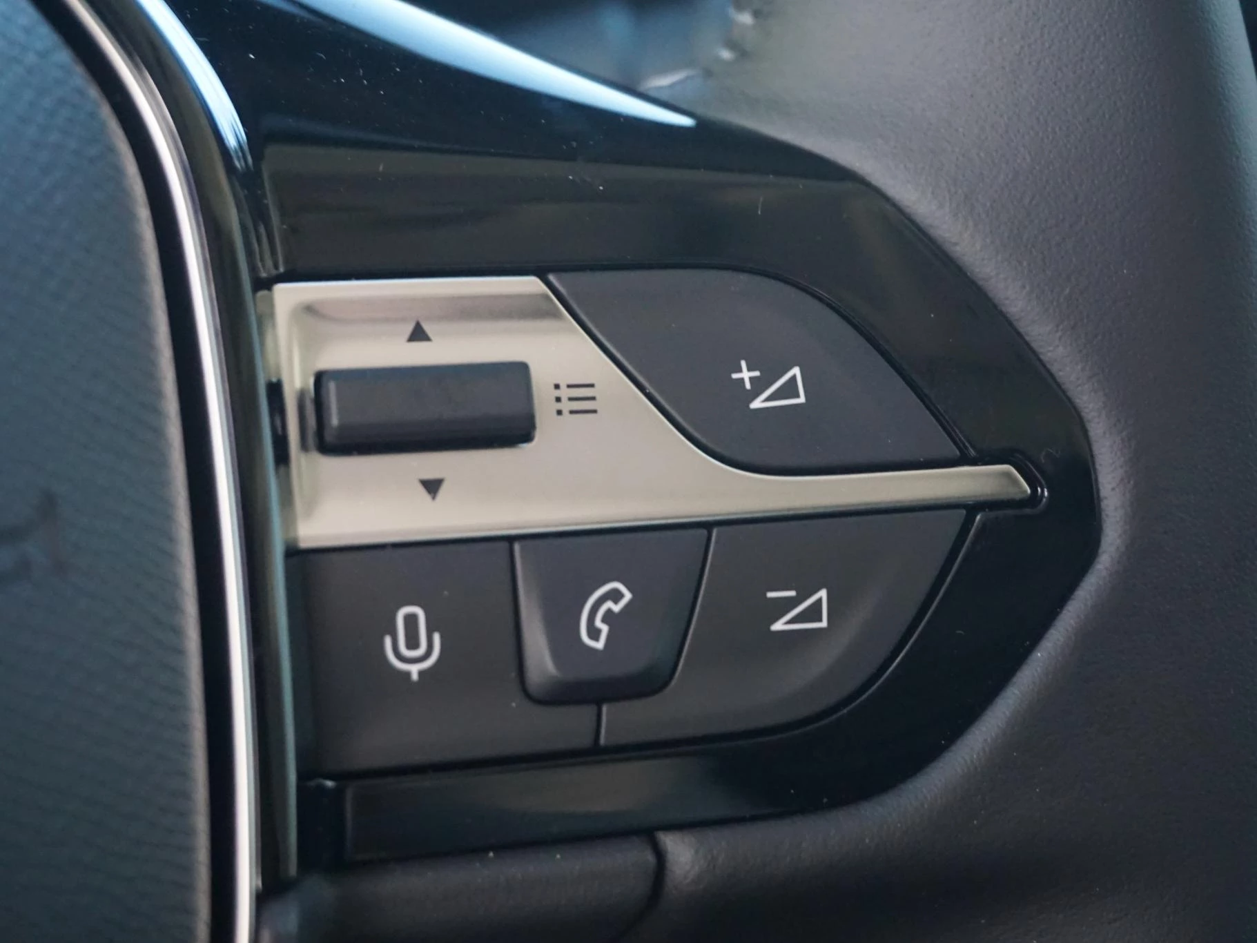 Hoofdafbeelding Peugeot e-Partner