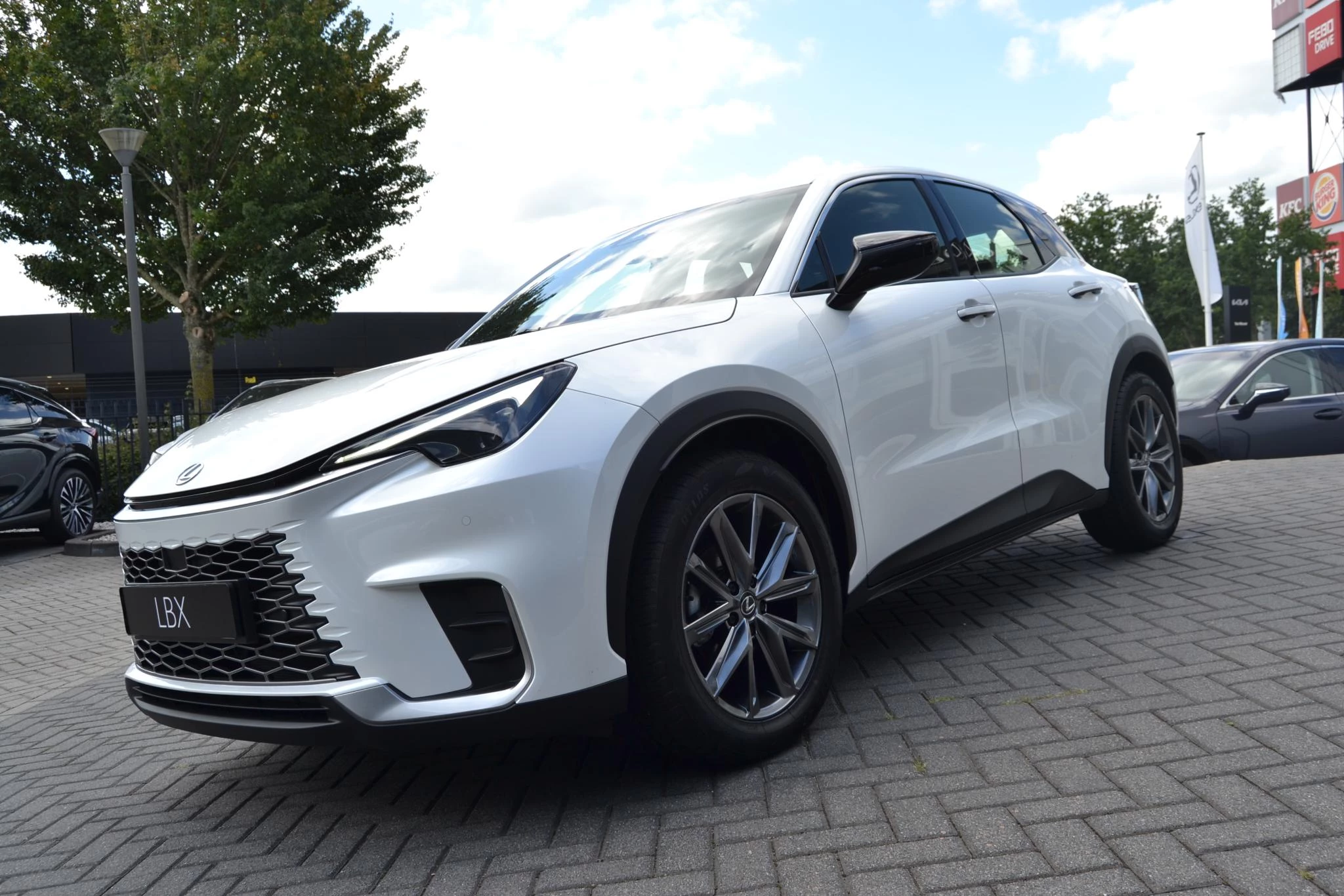 Hoofdafbeelding Lexus LBX