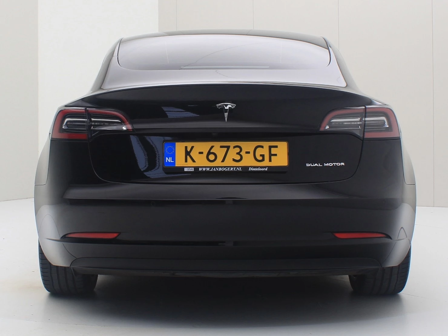 Hoofdafbeelding Tesla Model 3
