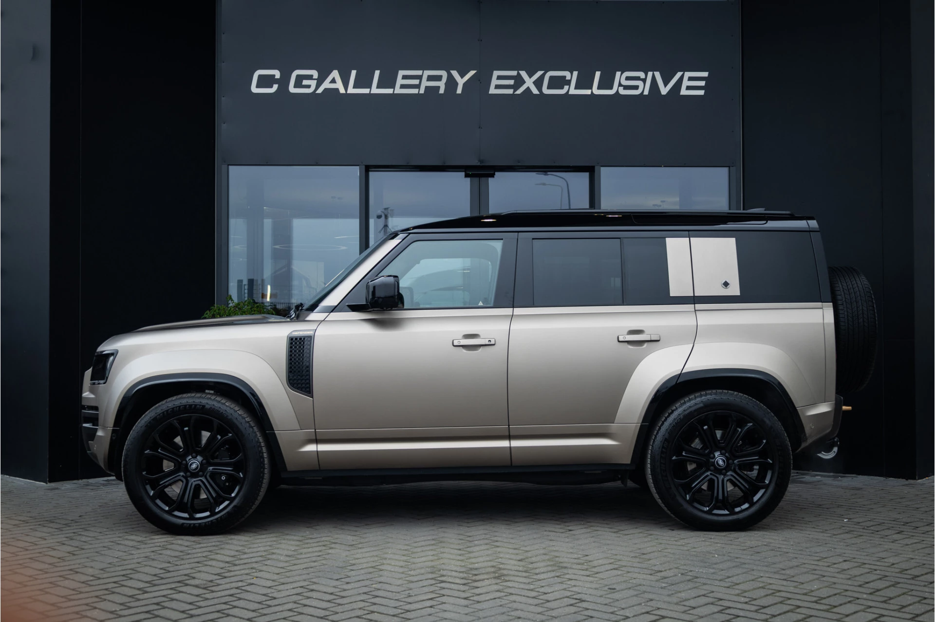 Hoofdafbeelding Land Rover Defender