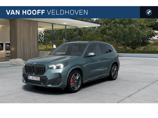 BMW X1 xDrive30e M Sport Automaat / Panoramadak / Trekhaak / Sportstoelen / Head-Up / M Adaptief onderstel / Adaptieve LED / Parking Assistant Plus / Stuurverwarming