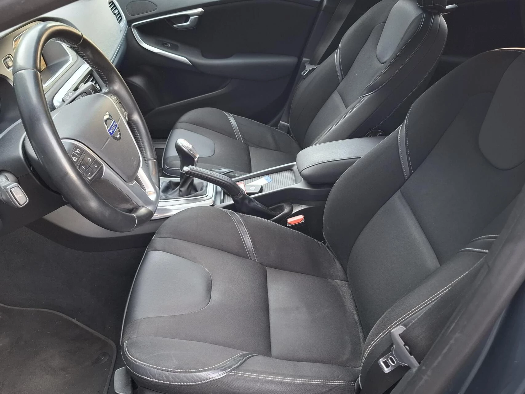 Hoofdafbeelding Volvo V40