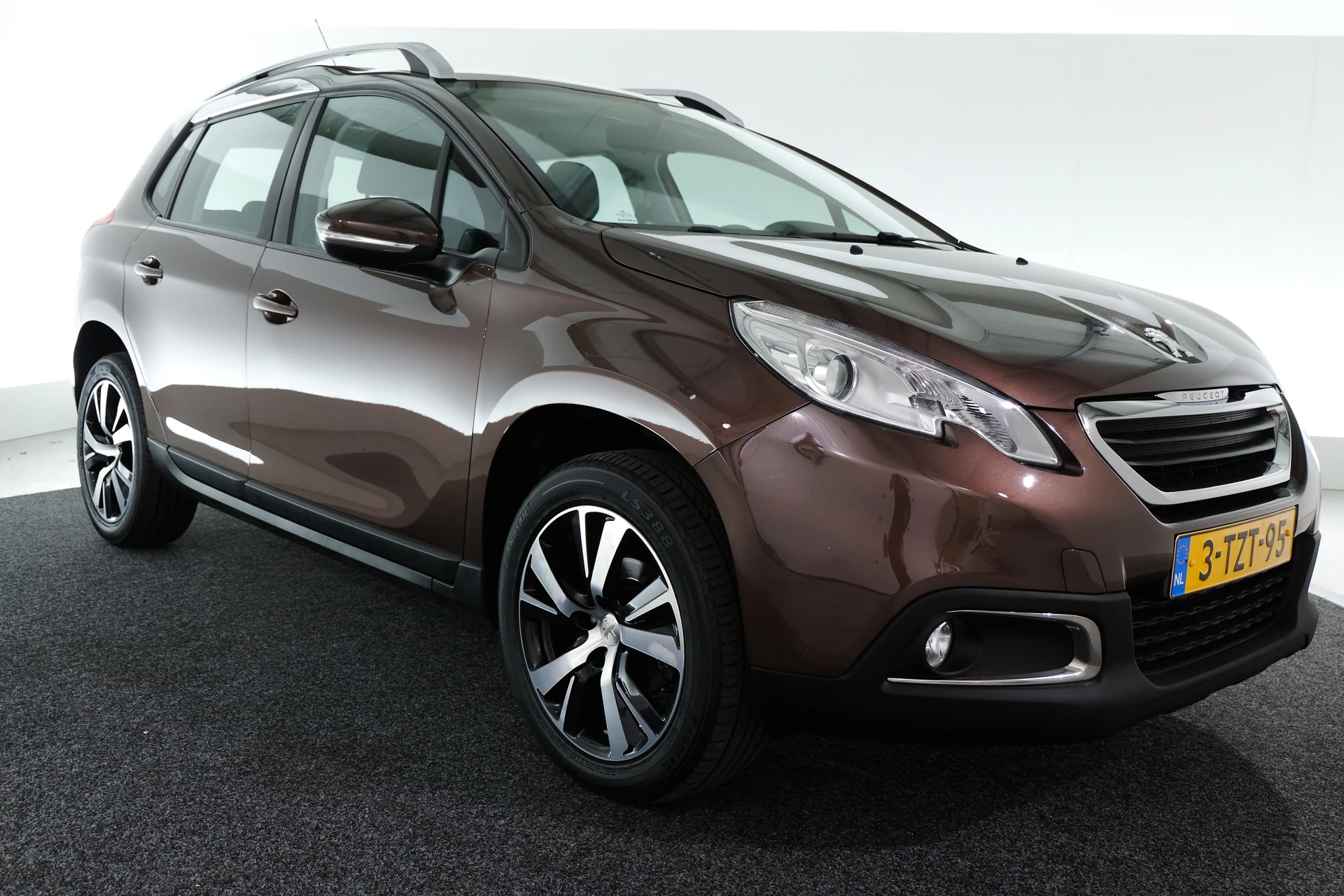 Hoofdafbeelding Peugeot 2008