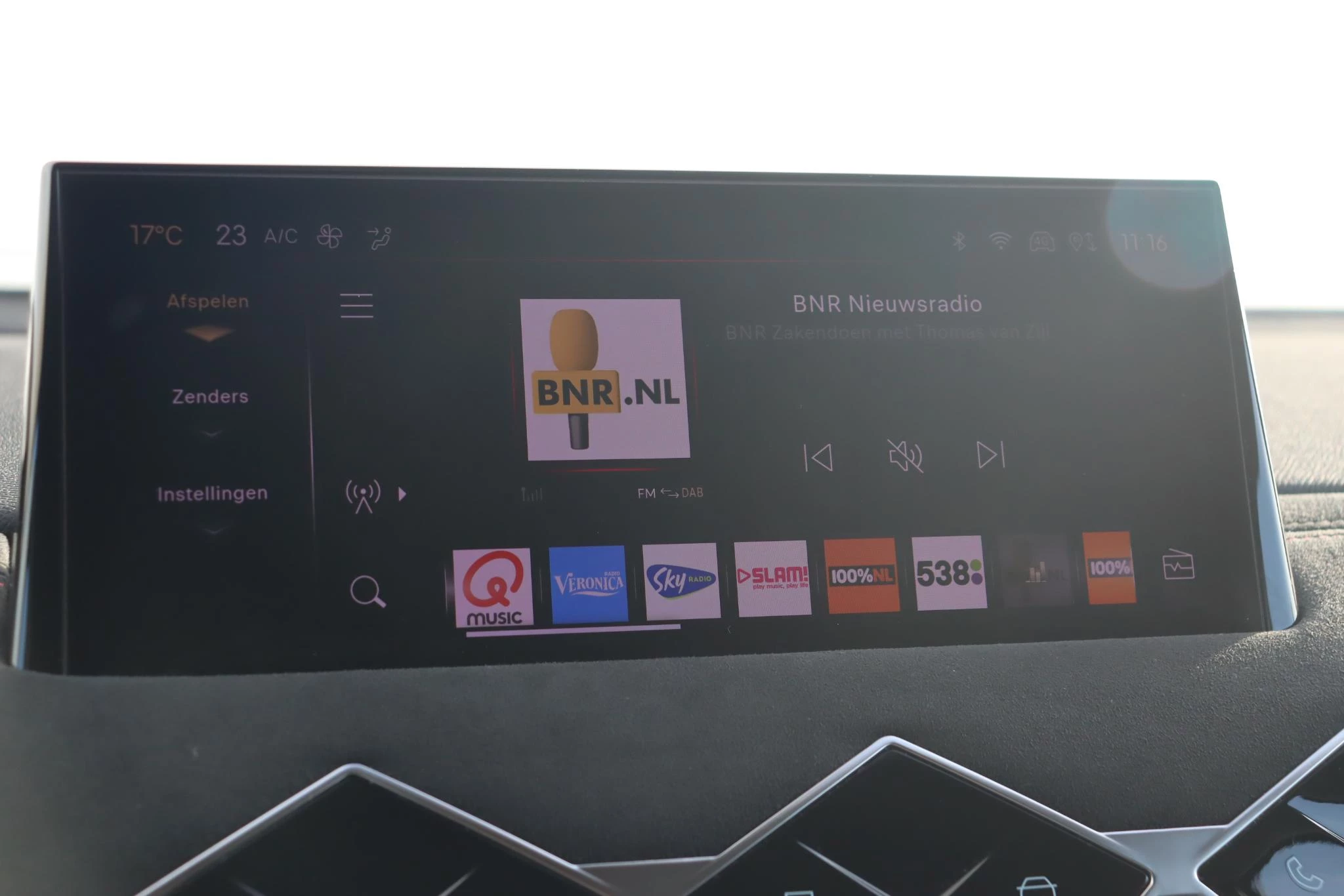 Hoofdafbeelding DS DS 3