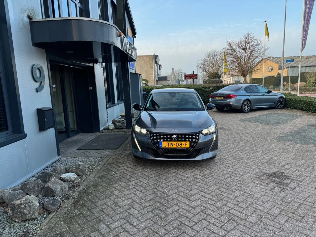 Hoofdafbeelding Peugeot 208