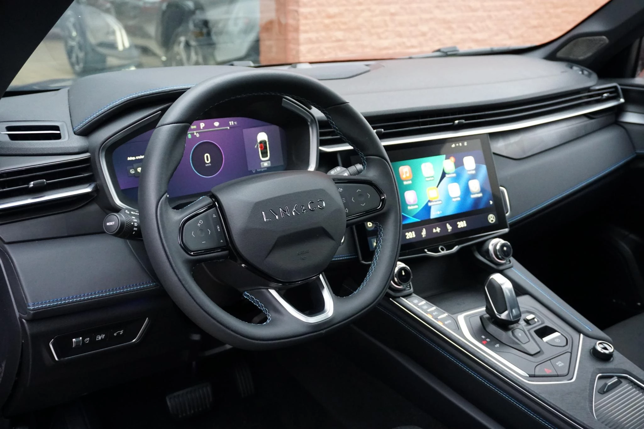 Hoofdafbeelding Lynk & Co 01