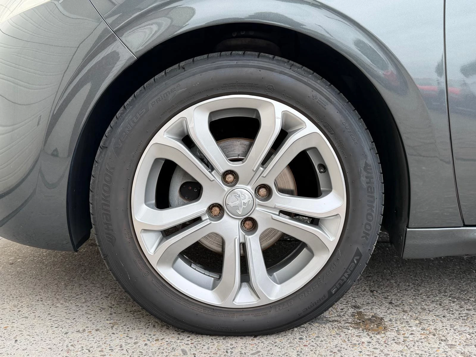 Hoofdafbeelding Peugeot 208