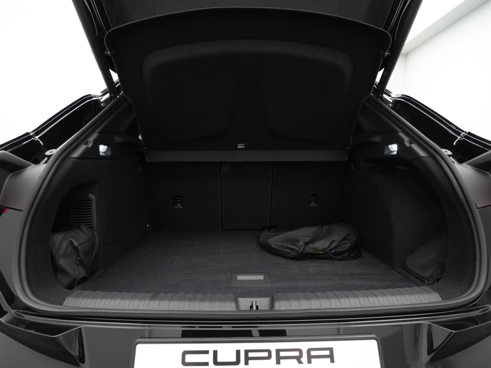 Hoofdafbeelding CUPRA Terramar