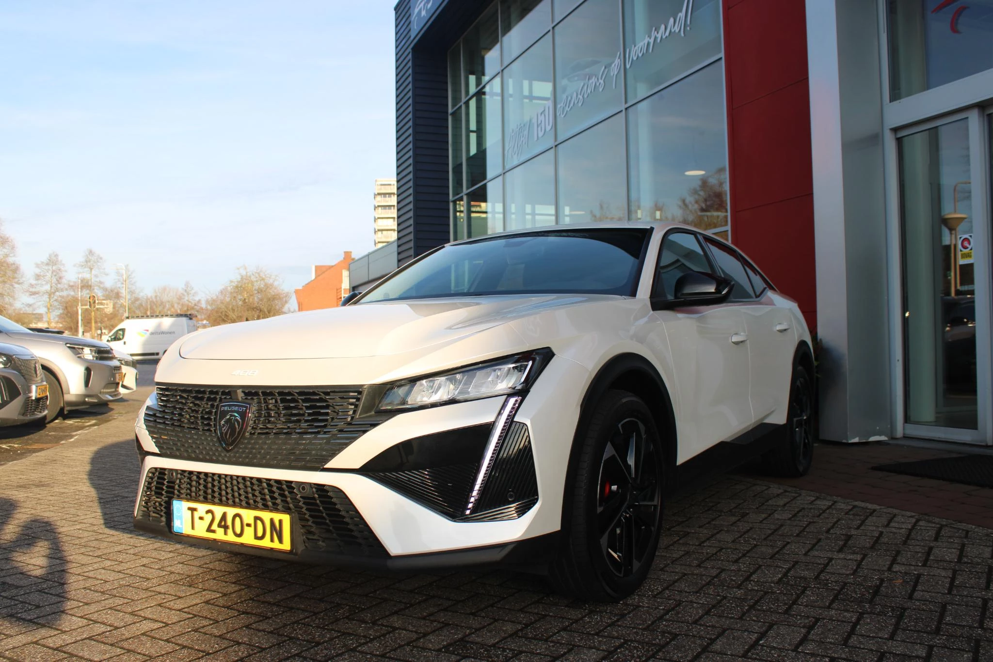 Hoofdafbeelding Peugeot 408