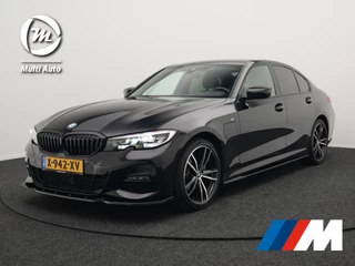 Hoofdafbeelding BMW 3 Serie BMW 3 Serie 320e M Sport Shadow Plug In Hybrid PHEV | Alcantara Sportstoelen Verwarmd | Sfeerverlichting | 19"L.M | Virtual | Apple Carplay | DAB | Navi Full Map |