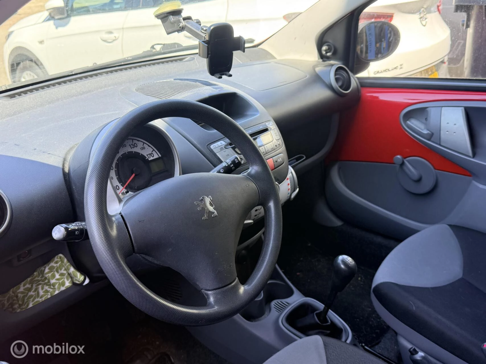 Hoofdafbeelding Peugeot 107