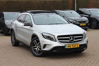 Mercedes-Benz GLA 180 Ambition / Panoramadak / Half leder / Navigatie / Urbanpakket / 18'' / Cruise Control