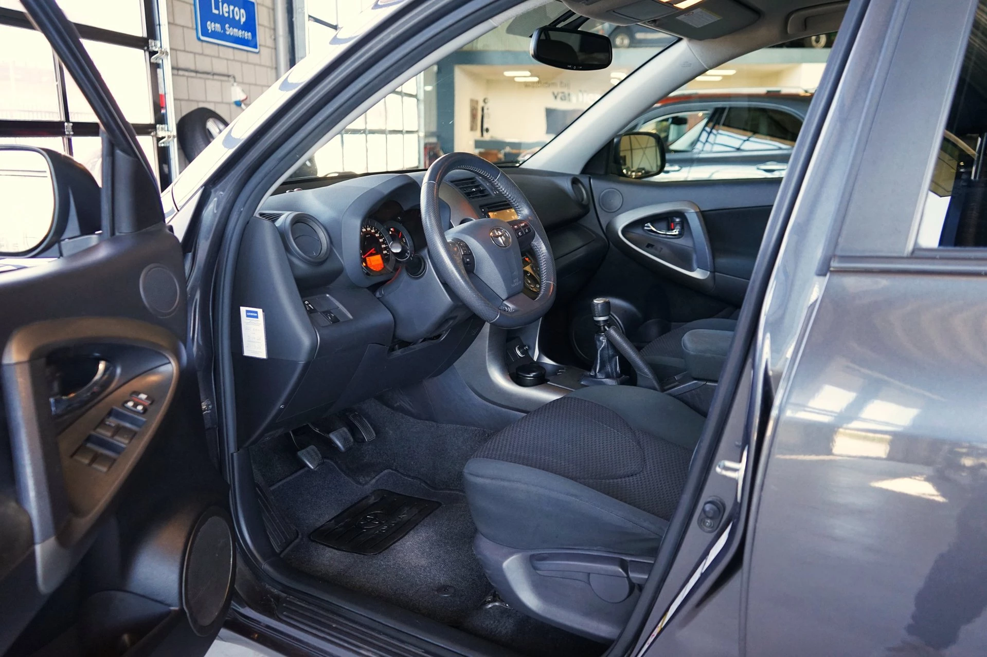 Hoofdafbeelding Toyota RAV4