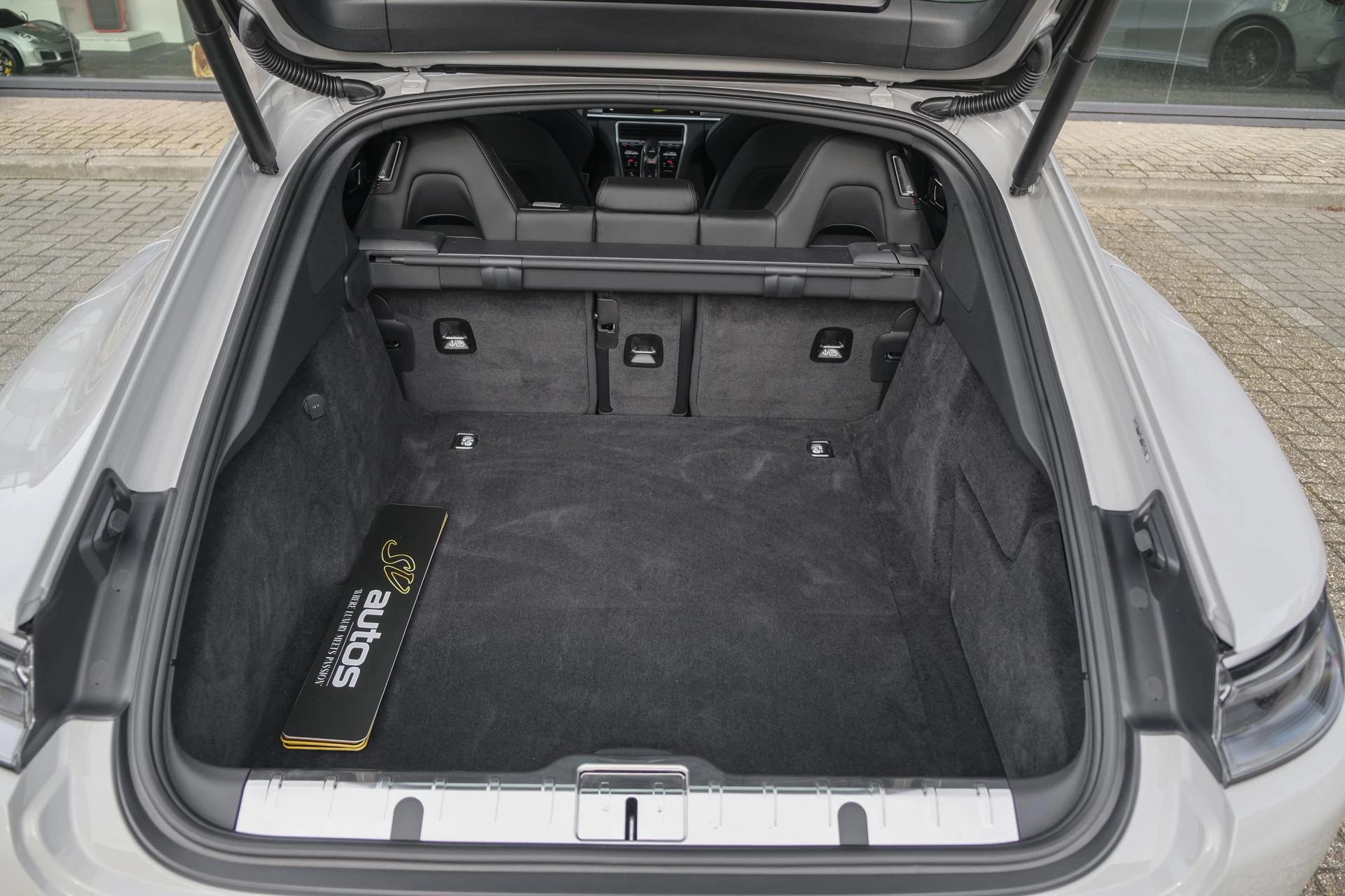 Hoofdafbeelding Porsche Panamera