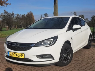 Opel Astra 1.0 105pk Airco Cruise-control Navigatie