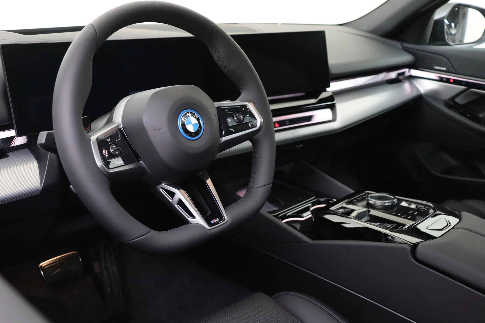 Hoofdafbeelding BMW i5