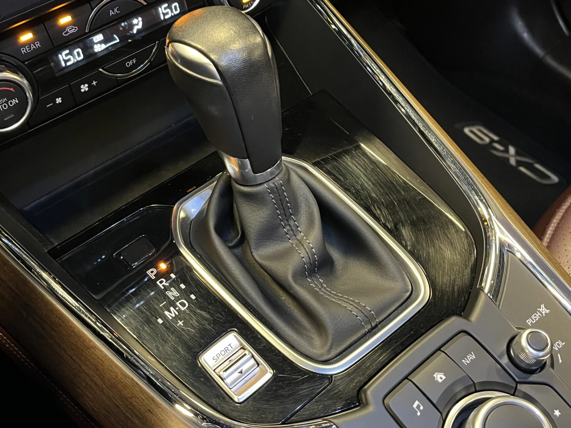 Hoofdafbeelding Mazda CX-9