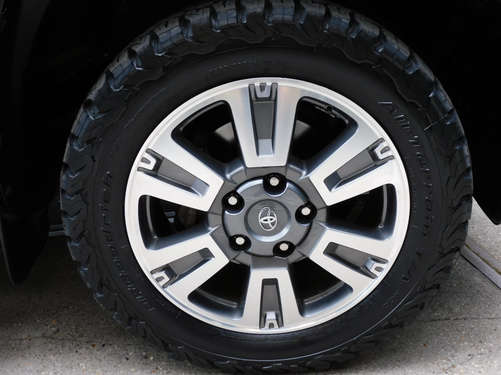 Hoofdafbeelding Toyota Tundra
