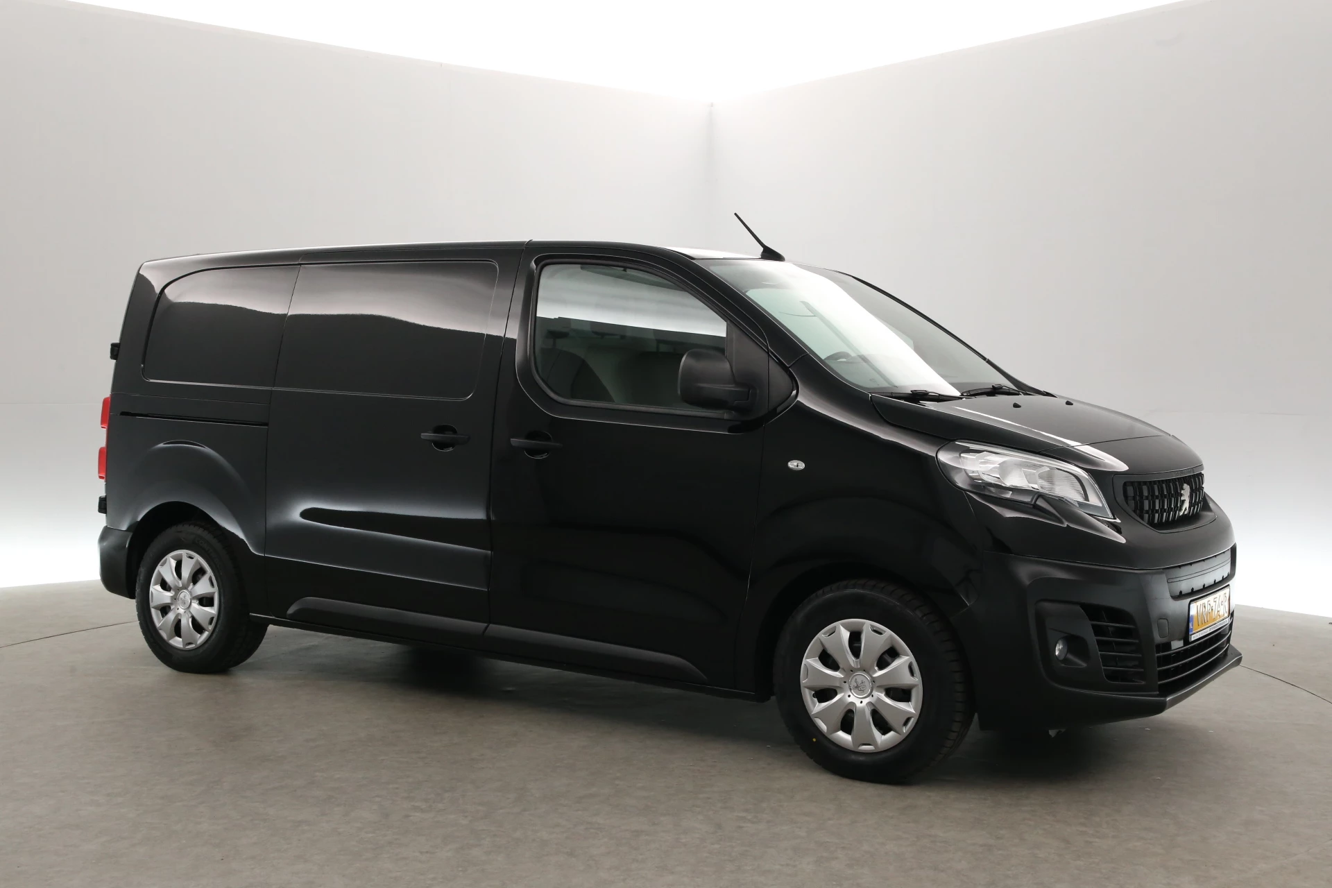 Hoofdafbeelding Peugeot e-Expert