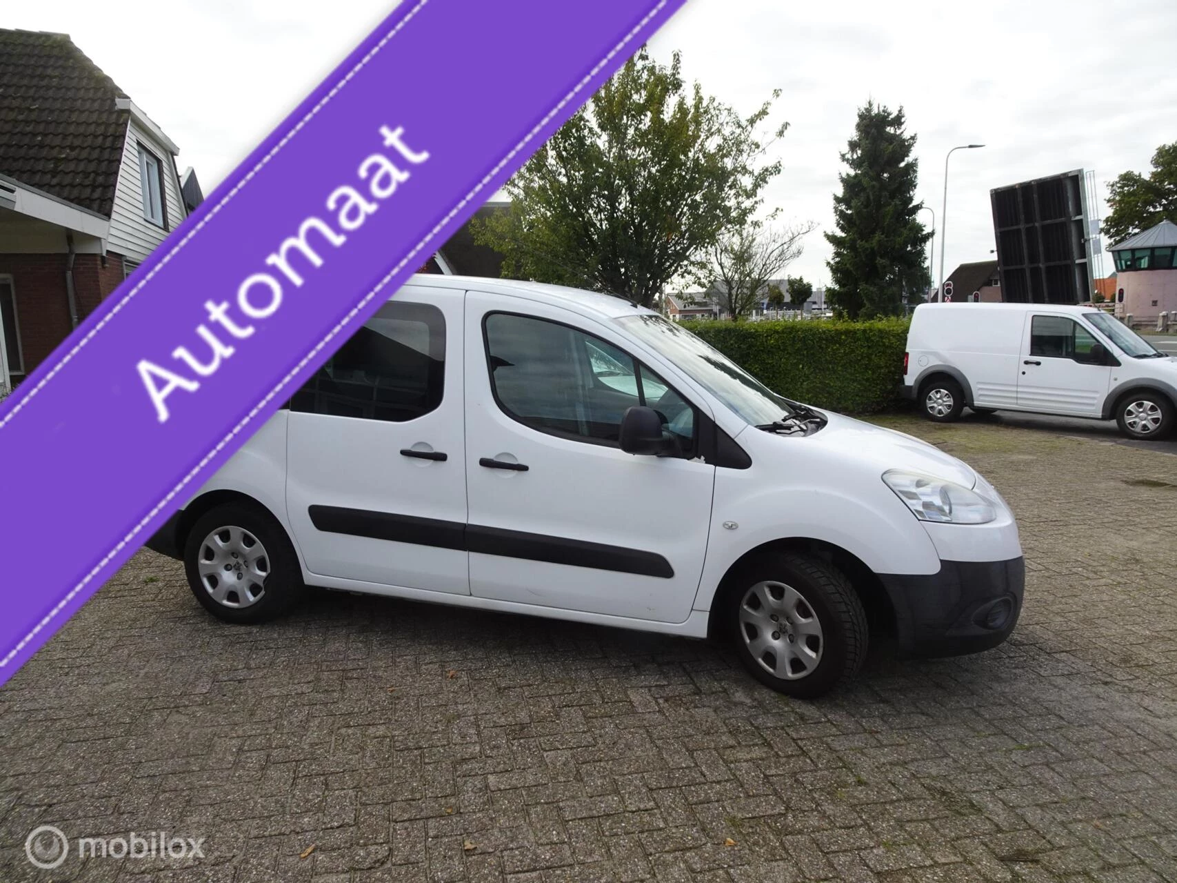 Hoofdafbeelding Peugeot Partner