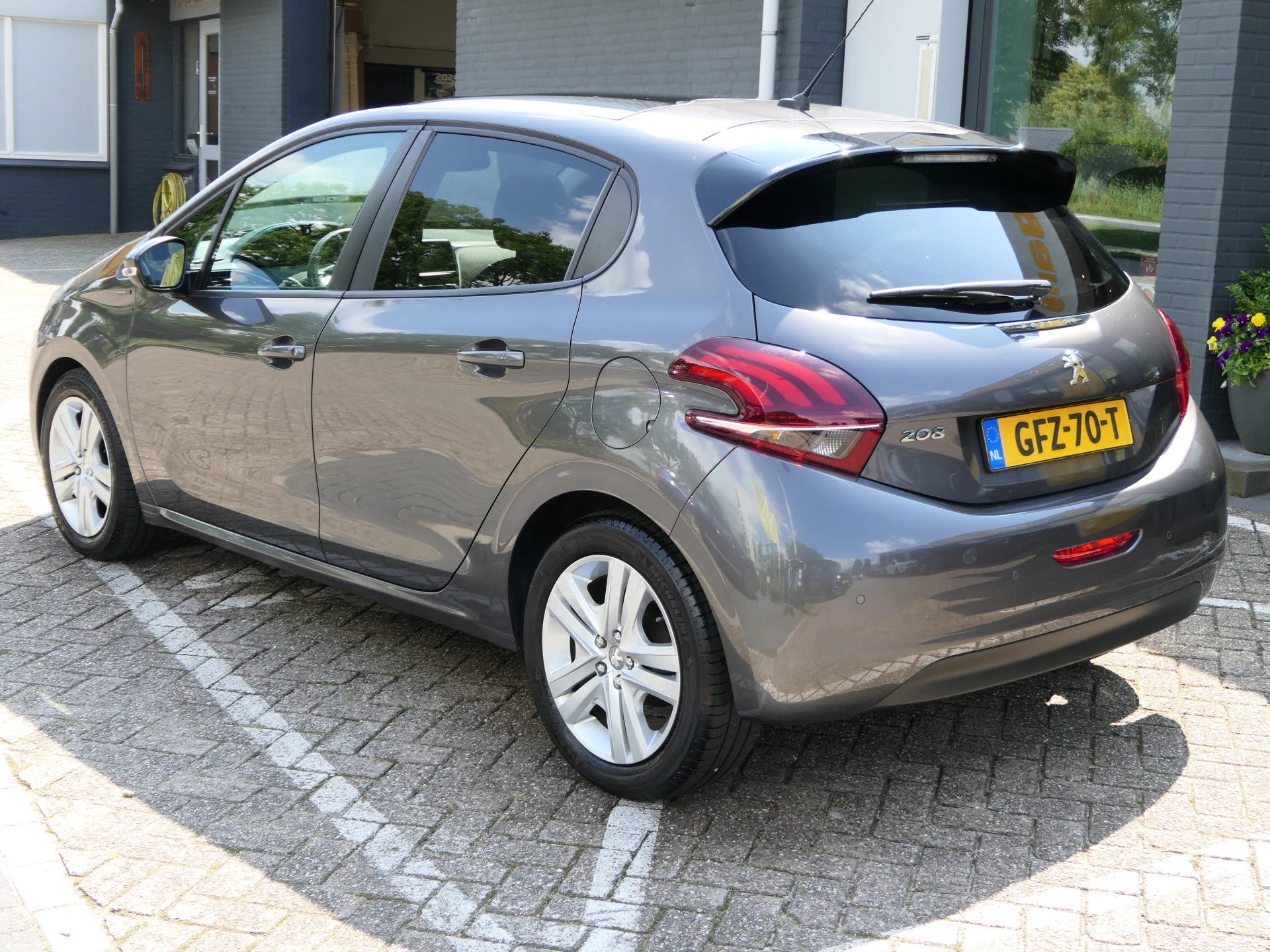 Hoofdafbeelding Peugeot 208