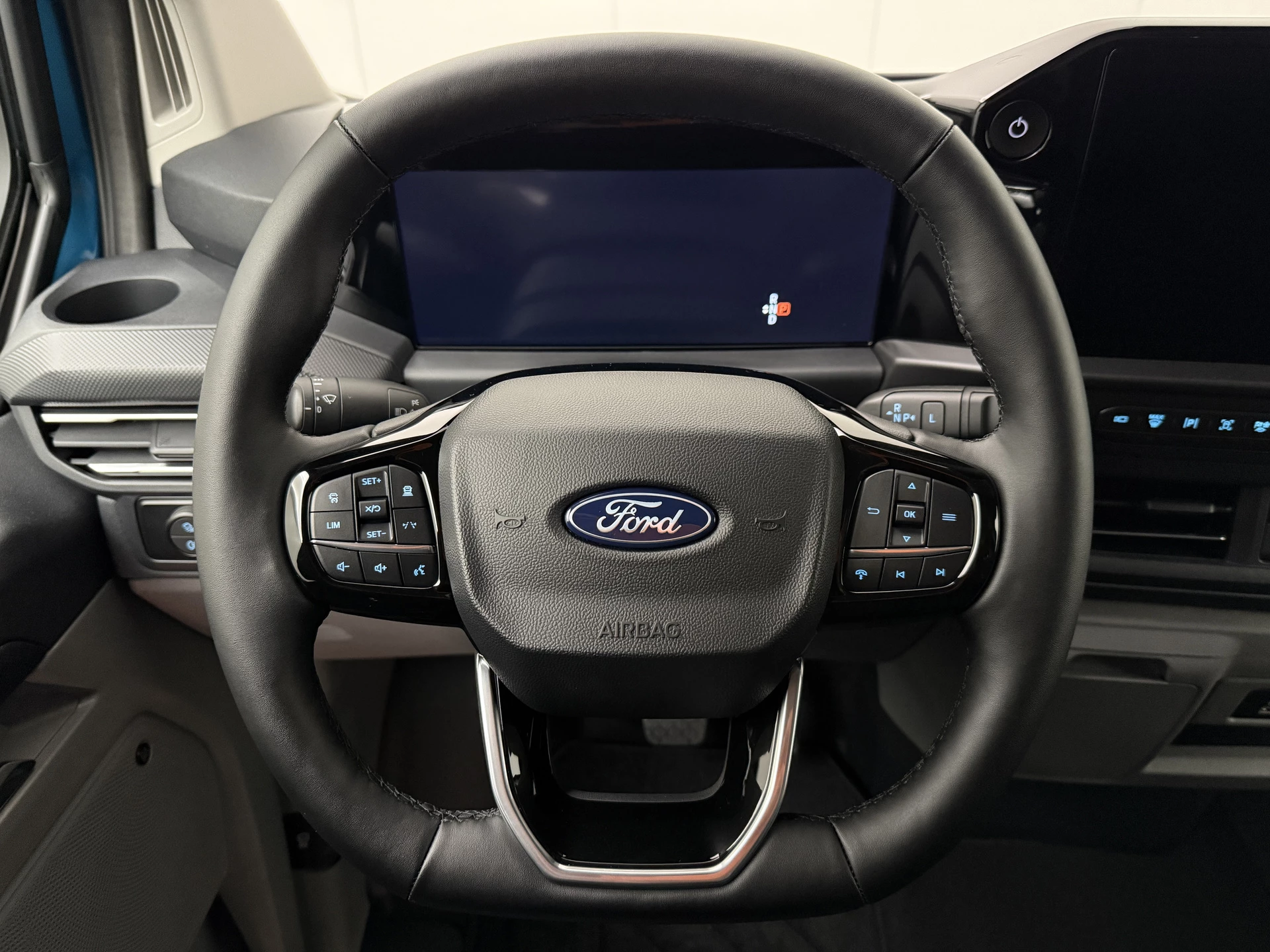 Hoofdafbeelding Ford E-Transit Custom