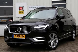 Volvo XC90 2.0 T8 Recharge Plug-in AWD 7P Inscription*Facelift!*Perfect Volvo Onderh.*1ste Eig!*Incl. BTW*Luchtvering/Pano/Elek. Trekhaak/HUD/Pilot Ass./ACC/Harman-Kardon/LED/360Camera/Stuurverw./Stoelverw.V+A/Apple Carplay-Android/DAB/Keyless Entry+Go/Elek.Klep/Rij