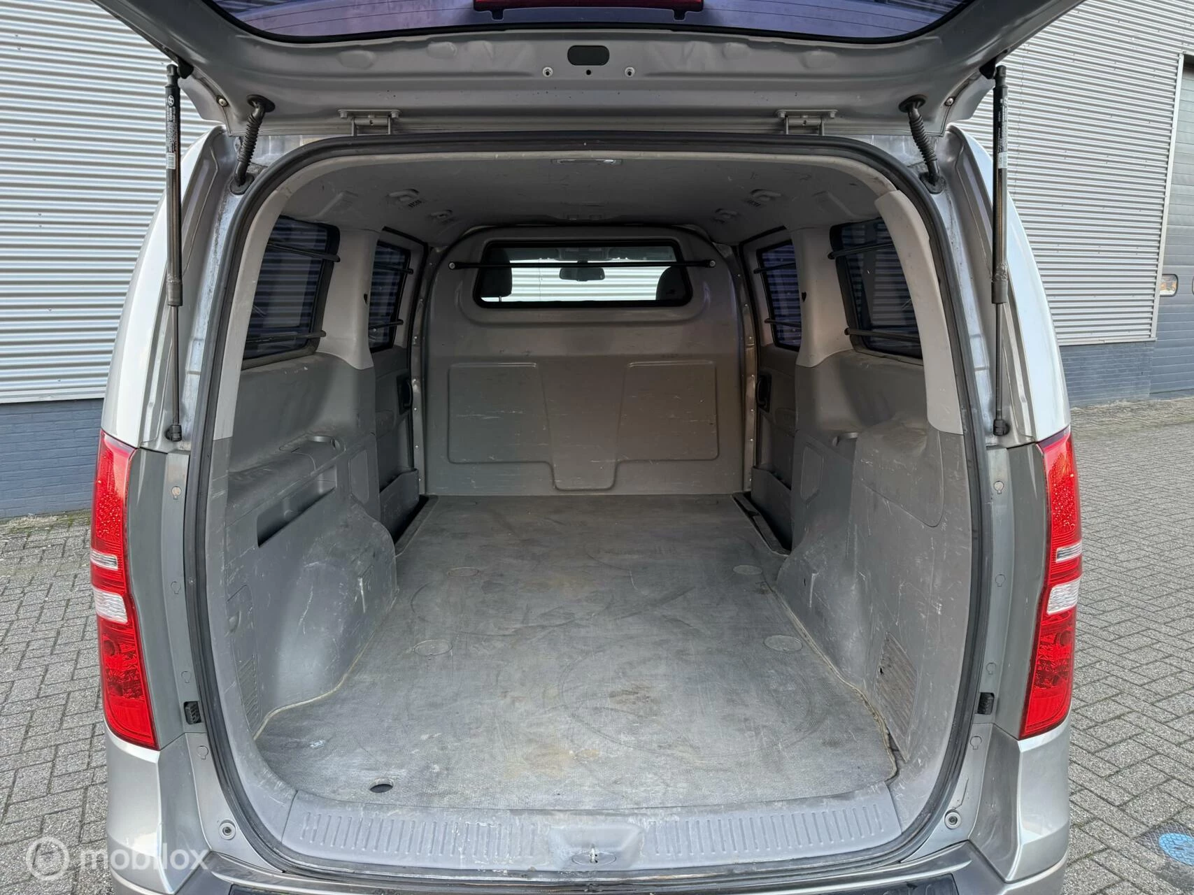 Hoofdafbeelding Hyundai H300