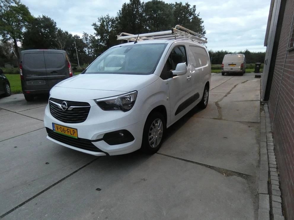 Hoofdafbeelding Opel Combo