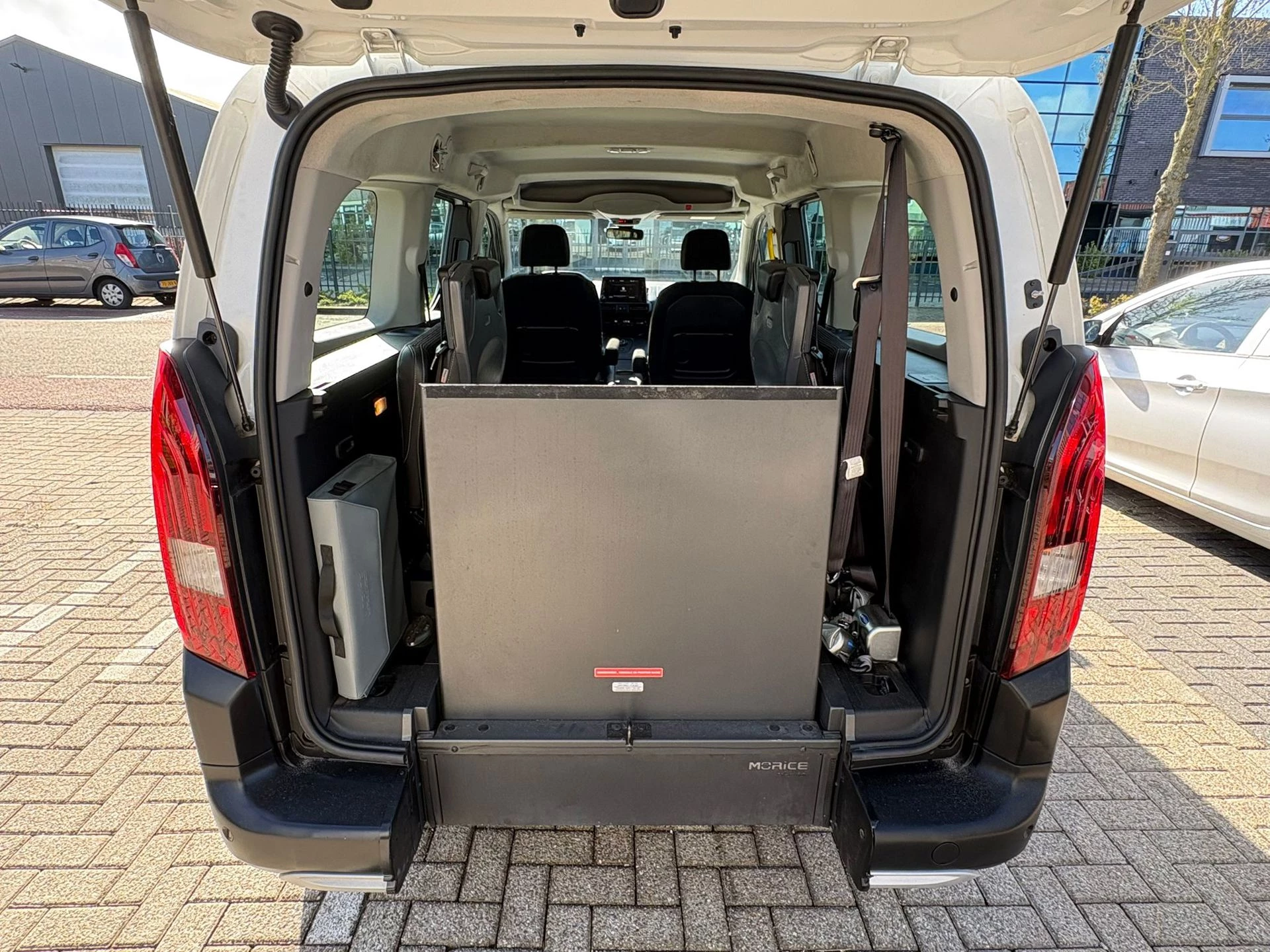 Hoofdafbeelding Peugeot Rifter