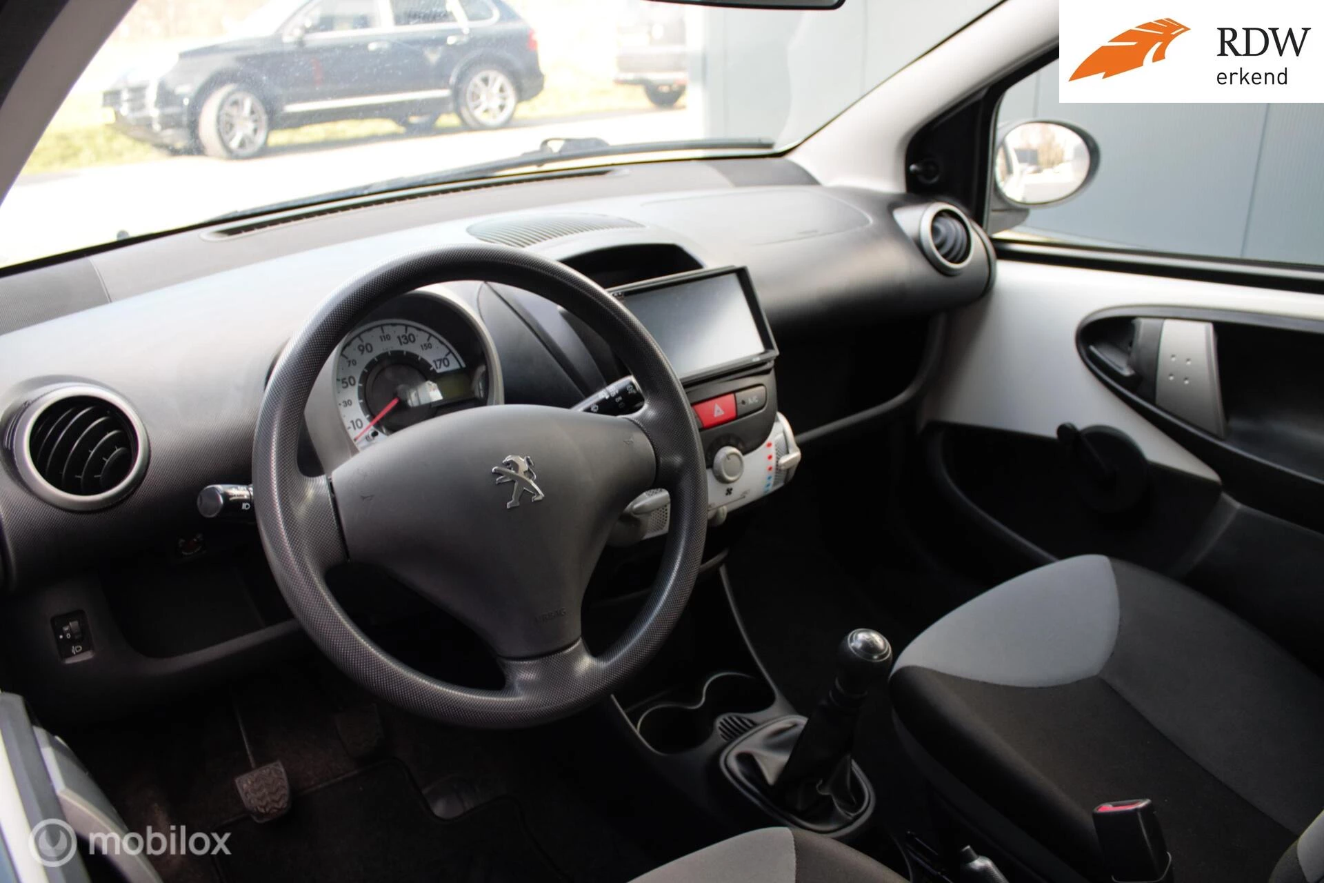 Hoofdafbeelding Peugeot 107