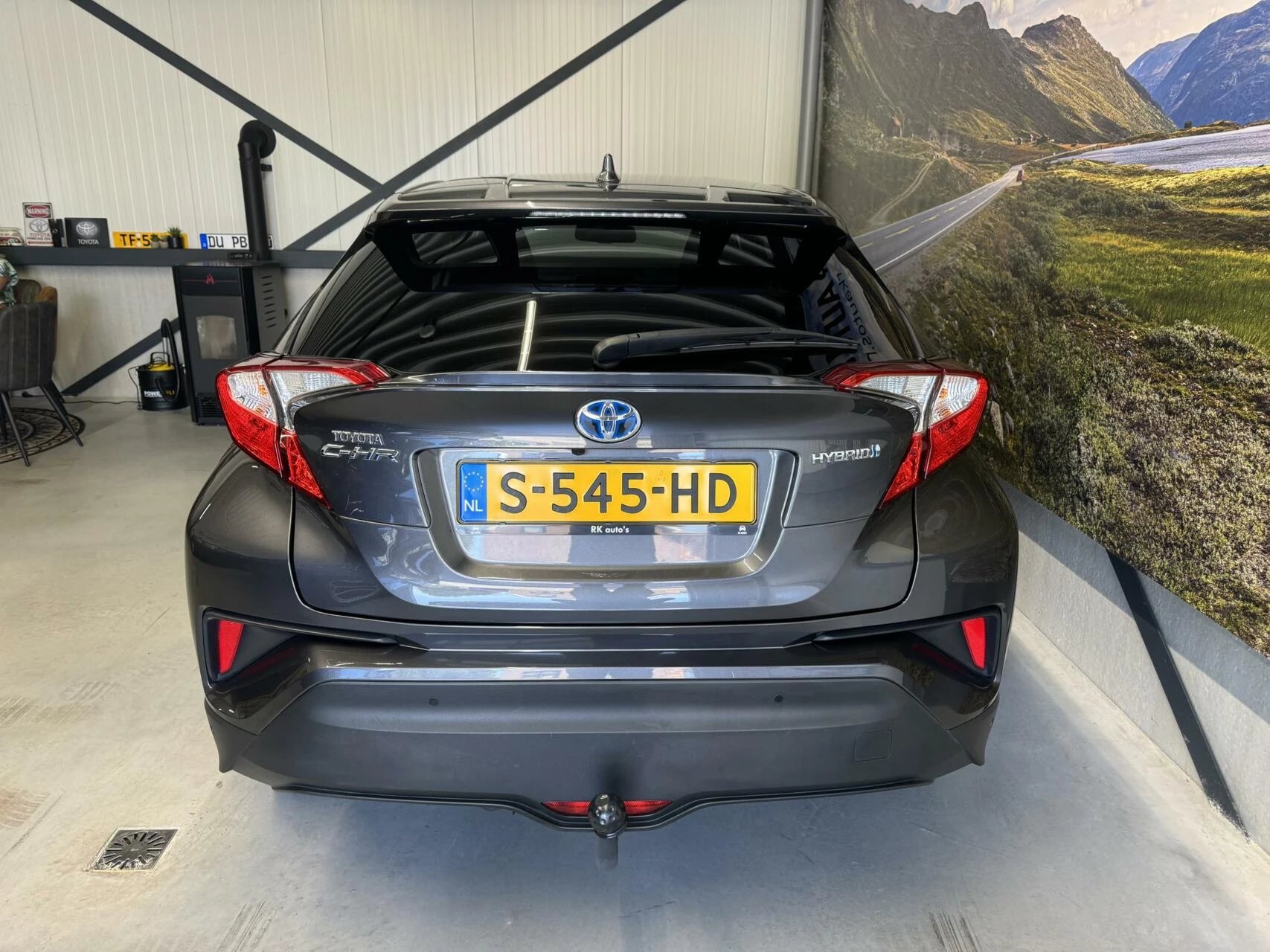 Hoofdafbeelding Toyota C-HR