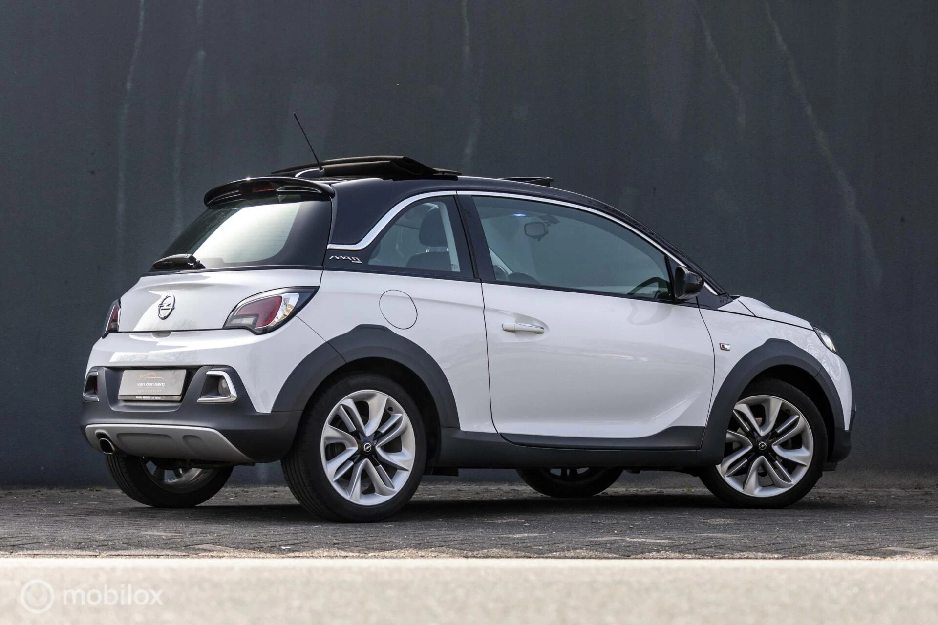 Hoofdafbeelding Opel ADAM