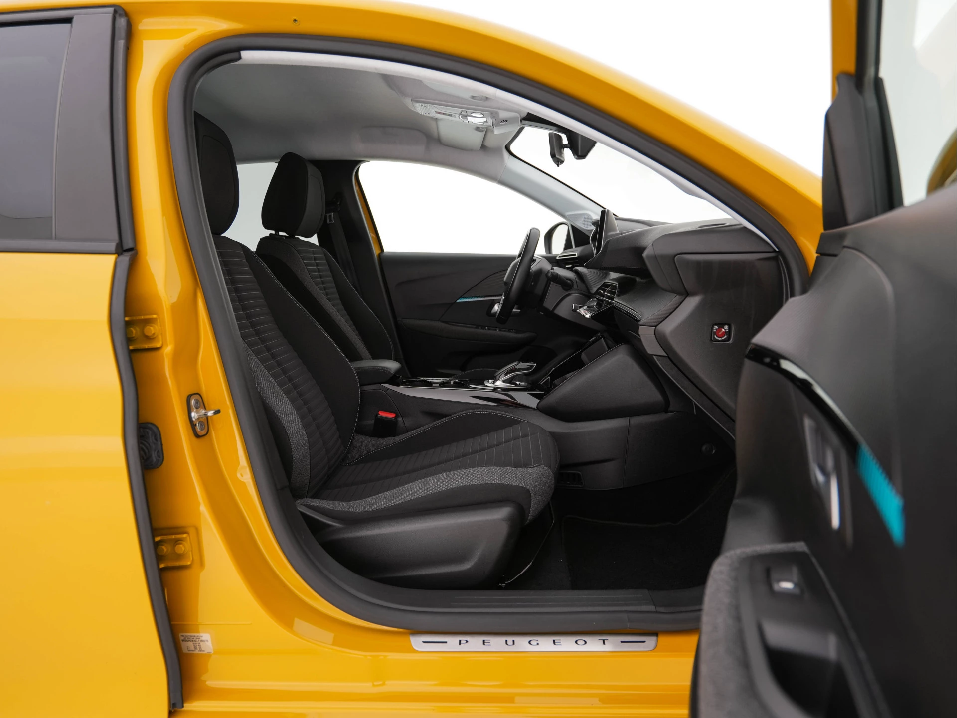Hoofdafbeelding Peugeot e-208