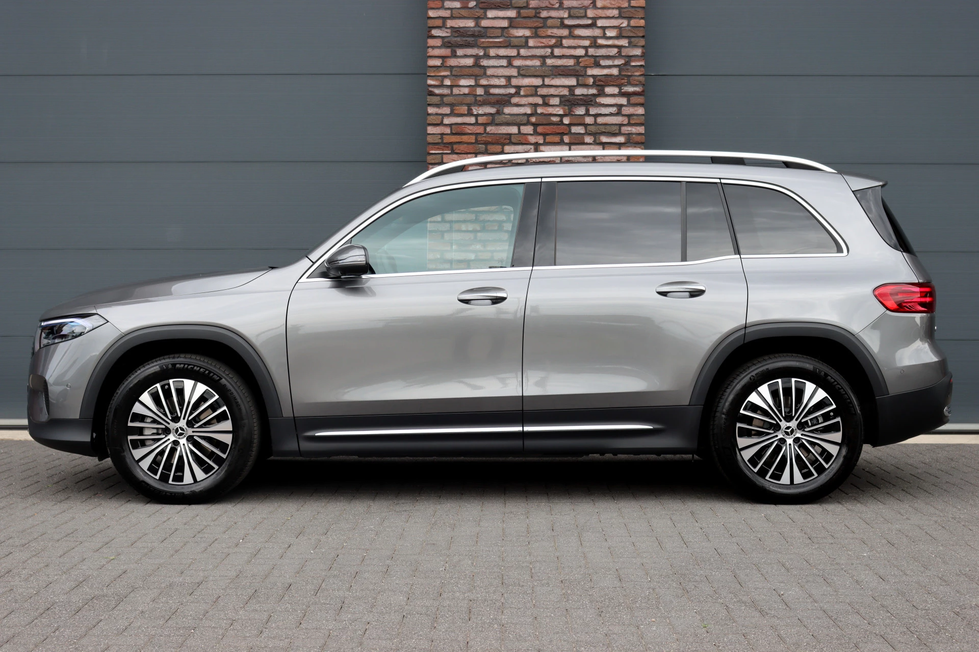 Hoofdafbeelding Mercedes-Benz EQB
