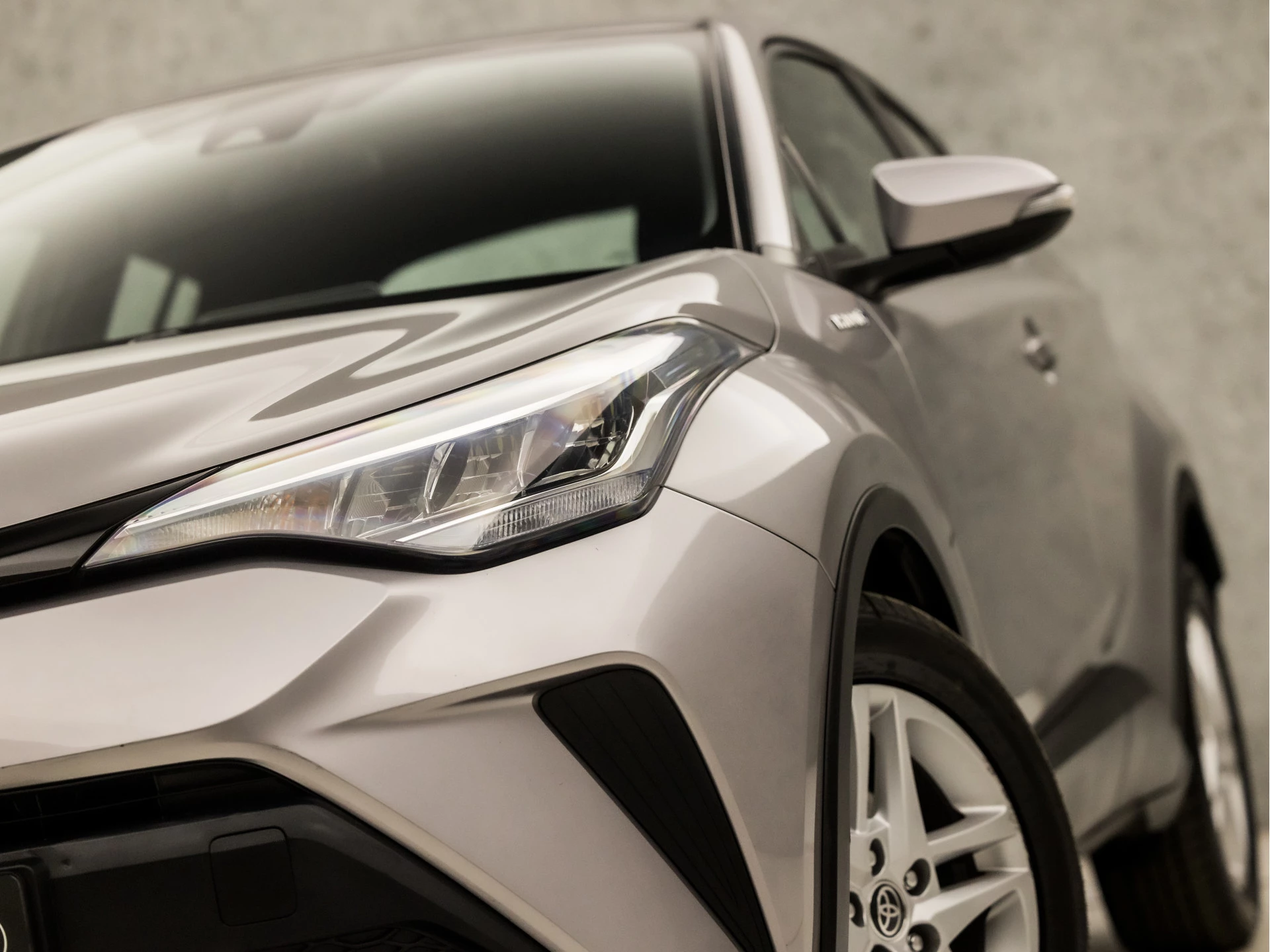 Hoofdafbeelding Toyota C-HR