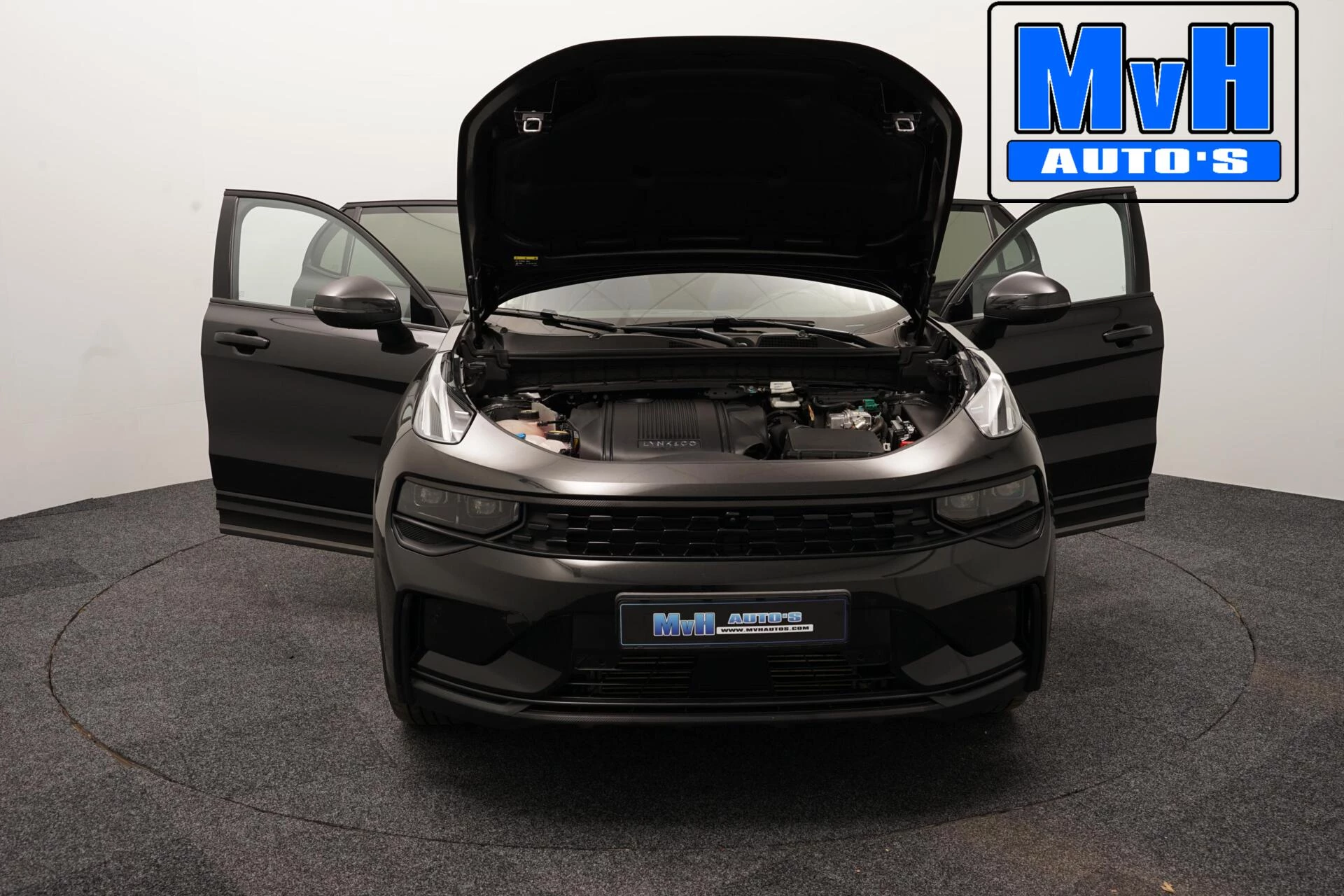 Hoofdafbeelding Lynk & Co 01